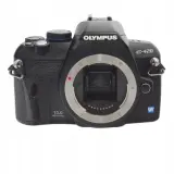 Lustrzanki Olympus: Czy warto kupić używany aparat w 2026?