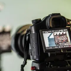 Lustrzanka do filmowania: Ranking, porady i modele dla każdego budżetu