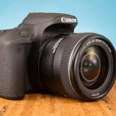Canon EOS 77D: Czy warto kupić go w 2026? Przewodnik