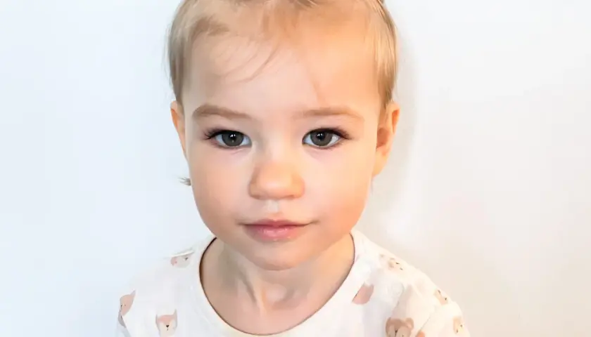 Zdjęcie dziecka do dowodu w domu: Zrób to sam! Poradnik