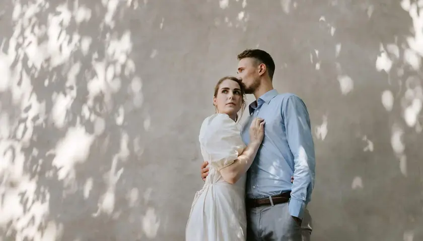 Jak wybrać fotografa ślubnego? Przewodnik po idealnych zdjęciach