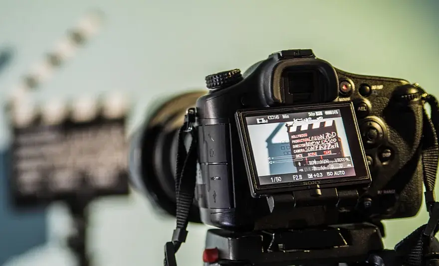 Lustrzanka do filmowania: Ranking, porady i modele dla każdego budżetu