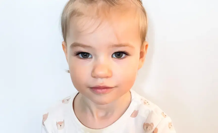 Zdjęcie dziecka do dowodu w domu: Zrób to sam! Poradnik